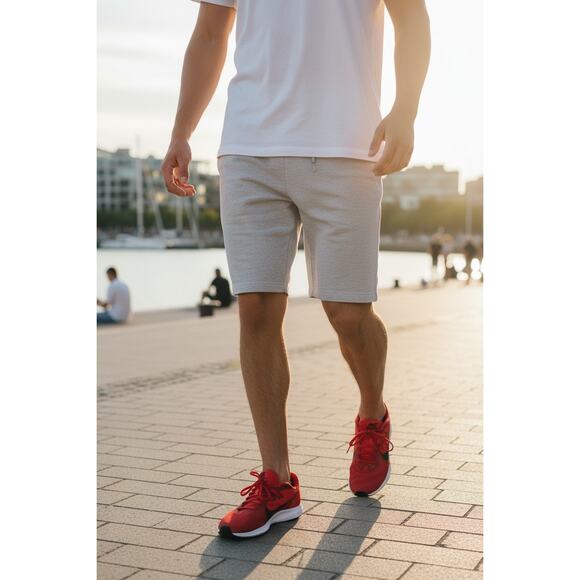 Nike Red/Black Mesh Running Sneakers Men’s Size 9.5 - Picture 1 of 7